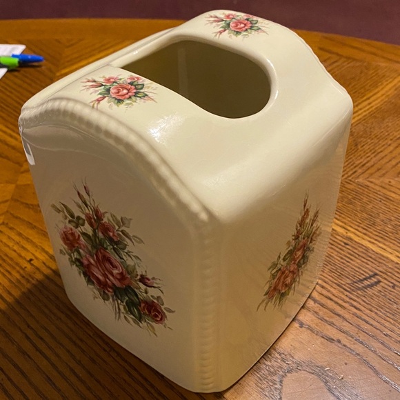 VINTAGE ATHENA CALIFORNIA TISSUE BOX HOLDER COTTAGECORE SHABBY CHIC ROSE PINK - Picture 3 of 8